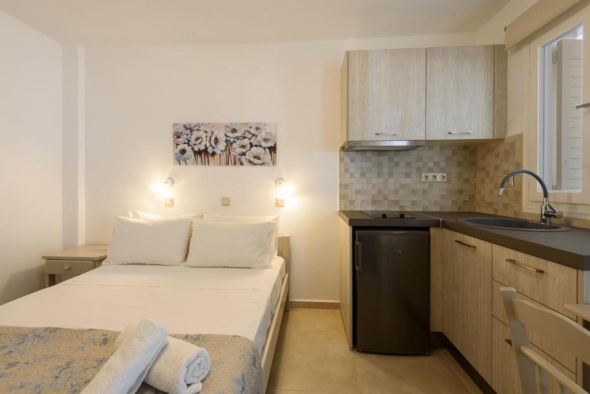 Sea Breeze Studios Paros II Алики Экстерьер фото